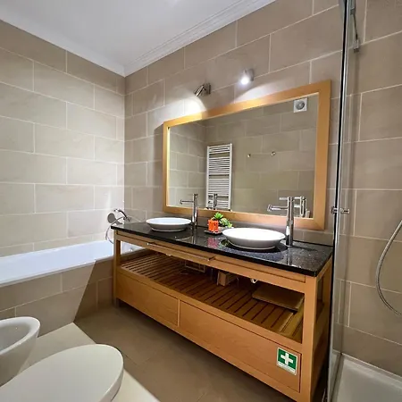 Deluxe 2 Bedroom Oceanfront Flat In Del Rey דירה Amoreira (Leiria)
