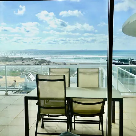 Deluxe 2 Bedroom Oceanfront Flat In Del Rey דירה