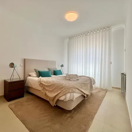 Deluxe 2 Bedroom Oceanfront Flat In Del Rey *