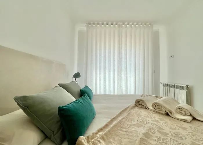 Deluxe 2 Bedroom Oceanfront Flat In Del Rey Amoreira (Leiria)