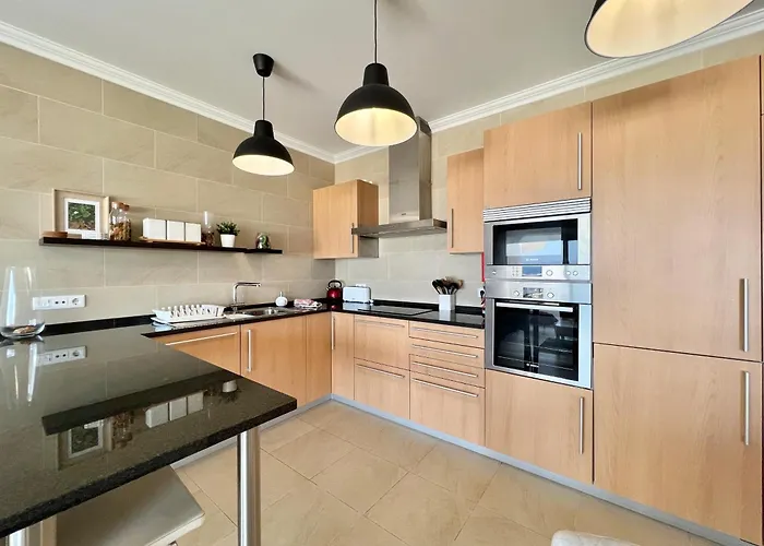 Deluxe 2 Bedroom Oceanfront Flat In Del Rey Daire *